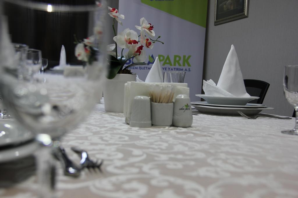 Seka Park Hotel Izmit Extérieur photo