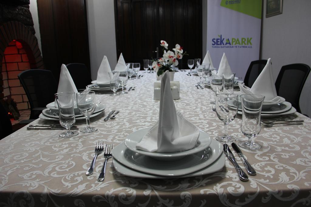 Seka Park Hotel Izmit Extérieur photo